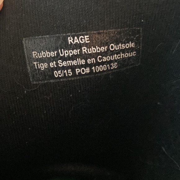 Rain boots - Picture 6 of 10